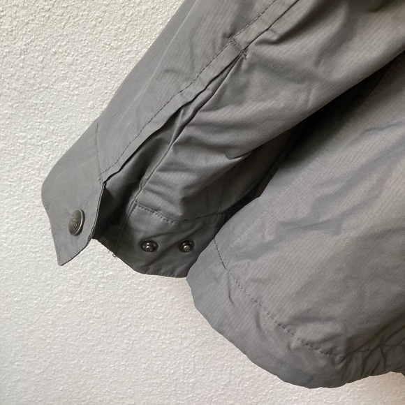 The North Face Grey Nylon Polyester Windbreak Waterproof Hood Parka Jacket Sz L - Picture 9 of 16